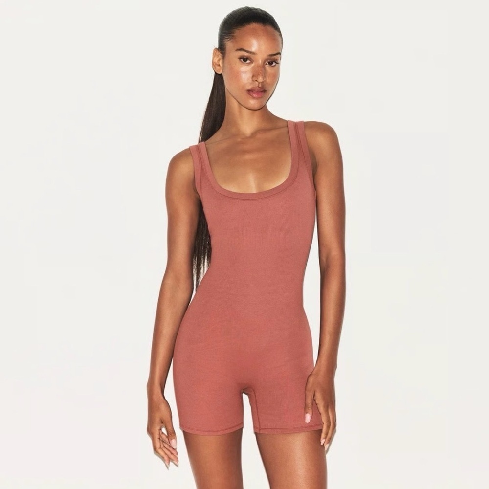 Skims Cotton Rib Onesie Redwood Size Large NWT